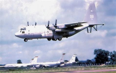 File42d Electronic Combat Squadron Ec 130h Compass Call 1986 Wikimedia Commons