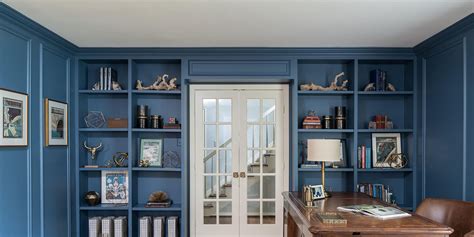 Then, i built boxes (frames) out of 2x4s on the floor as a base for the bookcases to sit on and allow hvac flow from the floor register below the bookcase. 25 Stylish Built-In Bookshelves - Floor-to-Ceiling ...