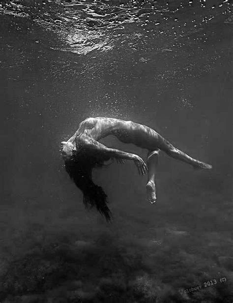 Tumblr In Underwater Photos Underwater Nature Goddess