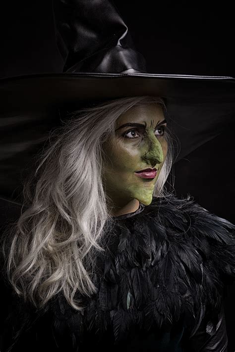 Scary Witch Makeup For Halloween Using Latex Prosthetic Makeup
