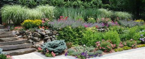 Front Yard Landscape Design Tips That Will Wow Buyers