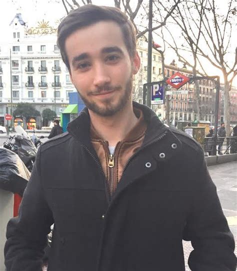 See thousands of men profiles and meet them know! WHAT SPANISH MEN ARE LOOKING FOR IN A WOMAN