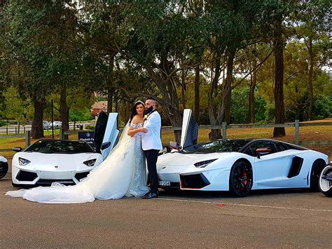 The Best Luxury Hire Cars For Your Wedding From The Bride To The