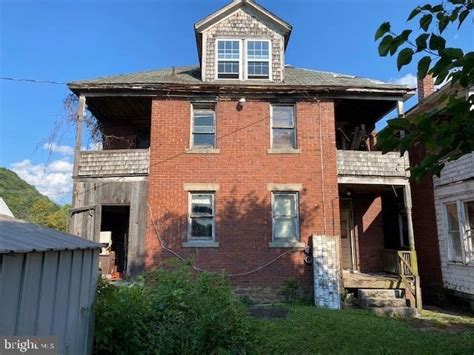 Save This Old House C1908 Fixer Upper For Sale In Keyser Wv Under