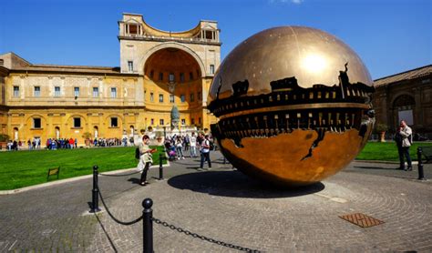 National Museum Of Holy See Vatican City Musei Vaticani Symbol Hunt