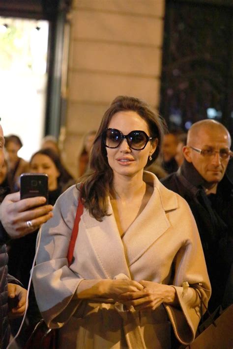 Angelina Jolie At Guerlain Perfumes Shop In Paris Celebmafia