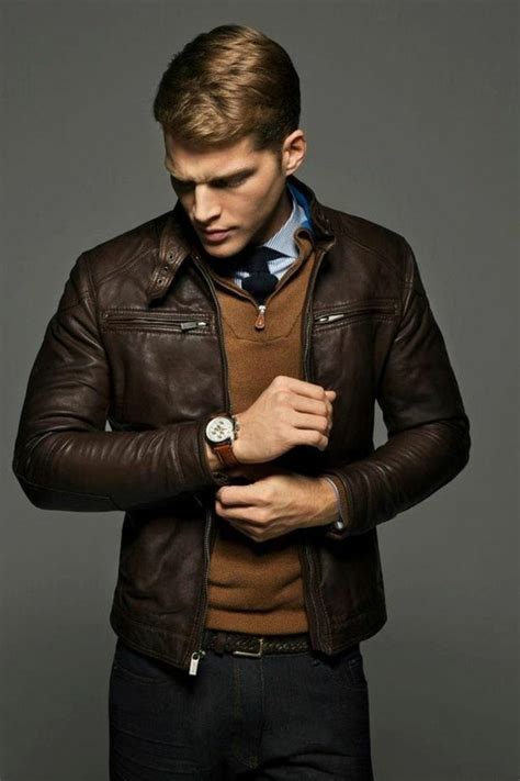 Maybe you would like to learn more about one of these? Trouvez votre modèle de veste en cuir homme!