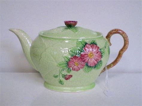 Carlton Ware Wild Rose Teapot Carlton Ware Tea Pots Tea Cups Vintage