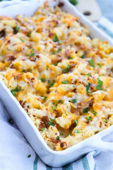 This chicken bacon ranch casserole is an easy dinner recipe that your family is sure to love! Chicken Bacon Ranch Casserole • The Diary of a Real Housewife