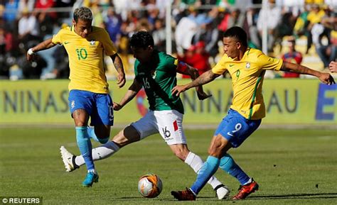 Marcelo martins — confluência dos rios 04:40. Brazil take unusual photo with Bolivia's Marcelo Martins ...