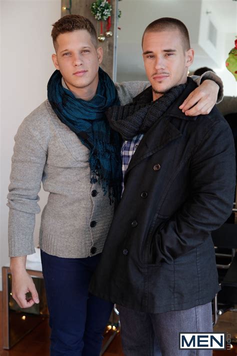 Adam Bryant With Nicoli Cole Adam Bryant How To Wear Scarves Gay