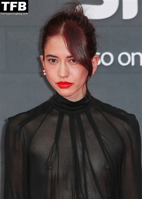 Sonoya Mizuno Flashes Her Nude Tits At The 1chouse Of The Dragon 1d Premiere In London