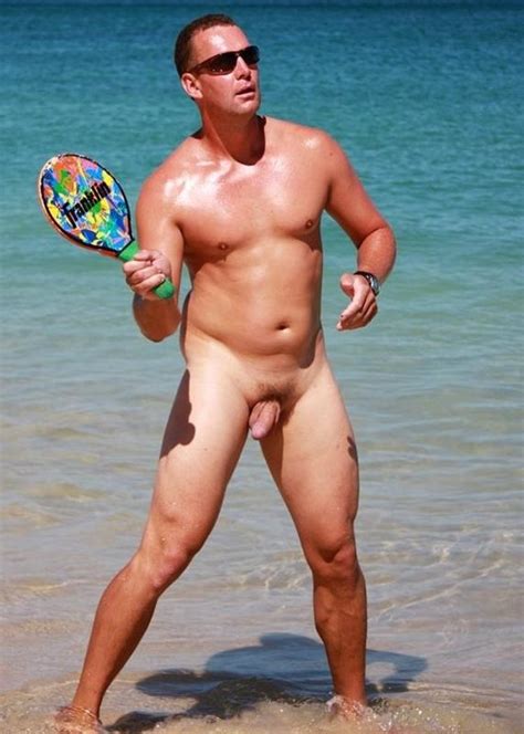 Closet Gay Nudist Outside Beach MEGAPOST