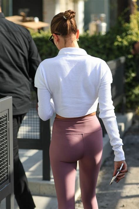 Hailey Bieber Cameltoe In Tight Leggings 21 Photos The Fappening