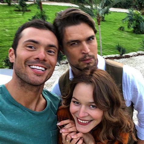 When you follow miguel oliveira, you'll get access to exclusive messages from the artist and over the years, miguel pursued blending the previously mentioned genres while adding his hispanic roots. Diogo Morgado diz-se de consciência tranquila sobre Joana de Verona - MoveNotícias