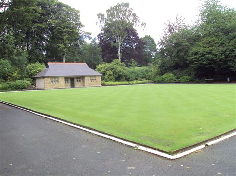 The putting green turf is intended to fit as a glove to the surface. synthetic turf grass fort lauderdale | Turf installation ...