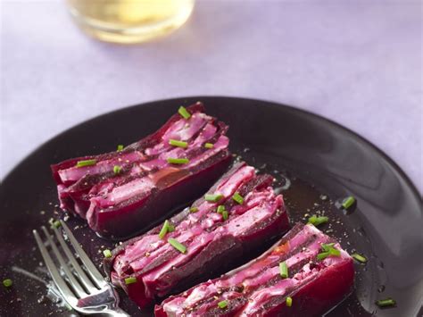 Terrine de chèvre aux betteraves rouges Recette de Terrine de chèvre