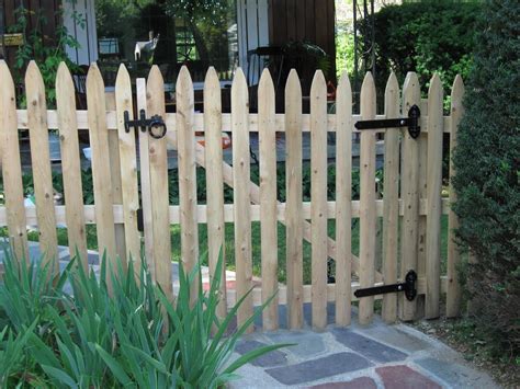 Rustic Picket Fence Gate — Home Ideas Collection How To Fence