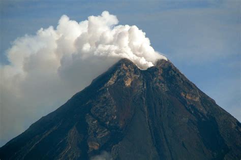 Erupting Volcano Disrupts Education For Thousands Of Filipino Children