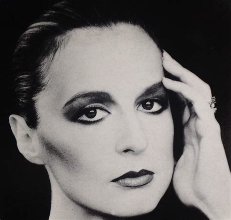 Festa di compleanno domani 15 gennaio 2021 a detto fatto , la trasmisisione del pomeriggio di rai2. Loretta Goggi, 1982. | Cantanti, Attrice