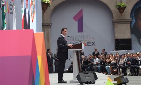 El Presidente Peña Nieto Asistió Al Primer Informe De Gobierno Del