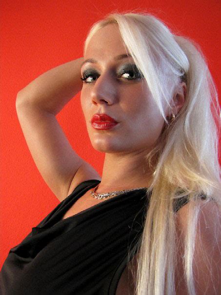 Dominaforum • Tina Deluxe Oder Wie Definiert Man Erotische Dominanz Dominas In Region 2xxxx