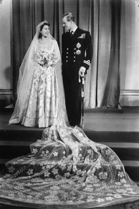 Here, we look back on the most iconic celeb dresses of all time. 10 Hidden Details You Didn't Know About Queen Elizabeth's ...