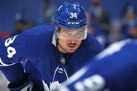 Toronto Maple Leafs Auston Matthews Playing At Godly Level Behind