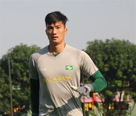 Alternatively search google for slna. SLNA 1-0 B.Bình Dương: Văn Đức lập công giúp SLNA lên nhì ...