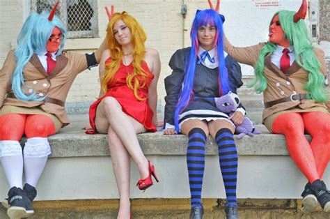 Panty And Stocking With Garterbelt Cosplay With Scanty And Kneesocks