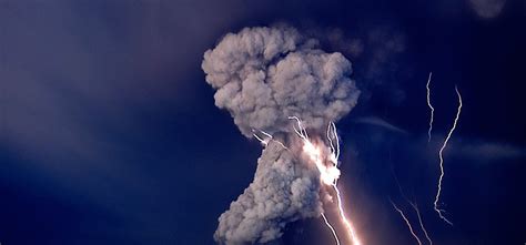 Volcano Lightning Grimsvotn Iceland Jon Einarsson Gustafsson