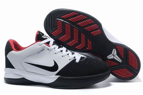 Nike Dream Season Iii Low Nike Dream Season Iii Low For Sale New