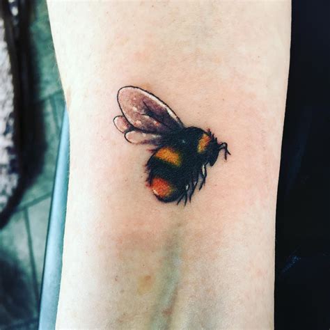Bee Tattoo Design Inspiration