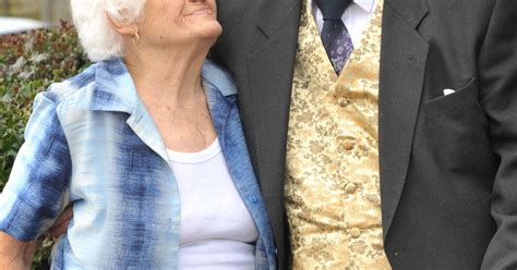 Platinum Anniversary Couple Who Married During The War Renew Their Vows In Same Church 70 Years