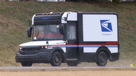 Usps Mail Truck Prototype Spied Autoblog