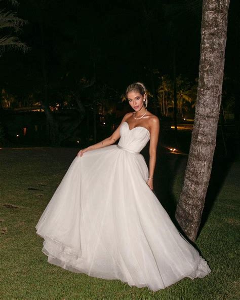 Pensamos em ter filhos sim. Casamento Kaká e Carol Dias | Destination Wedding na praia ...