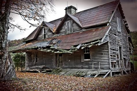 Best Towns To Find Haunted Houses Trulia Huffpost Impact