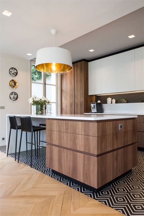 Nous assurons avec une très grande minutie la conception de votre nouvelle cuisine. Maison Ile-de-France : rénovation avec extension | Salle à ...