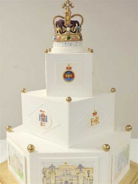Diamond Jubilee Cake Baked For Queen Bbc News
