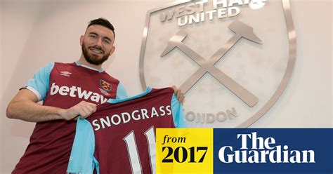 West Ham Confirm Signing Of Robert Snodgrass From Hull City For £102m West Ham United The