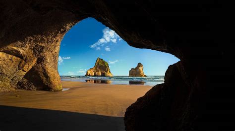 Free Download Download Windows Hd Beach Cave Wallpaper 1600x900 For