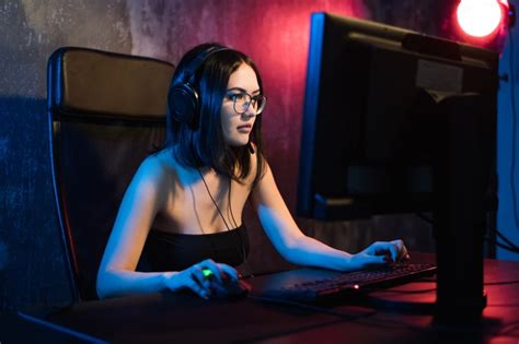 The Most Popular Online Games Among Women Fashion Gone Rogue