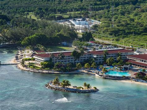Holiday Inn Resort Montego Bay All Inclusive Hotels In Montego Bay Inclusive Resorts Ihg Hotels
