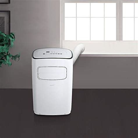 The controls on this 8,000 btu portable air conditioner model are all digital, nothing manual here. Midea Portable Air Conditioner 8000 BTU Easycool AC