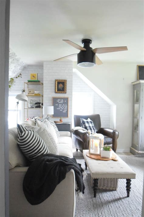 It's time to breathe new life into the mundane every day with timeless and truly transformative lighting. Modern Ceiling Fans | Eclectic ceiling fans, Modern ...