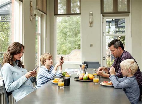 Compare family cell phone plans to find the best family plan for your needs. Best Low-Cost Cell Phone Plans - Consumer Reports