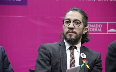 Jean wyllys (politician) was born on the 10th of march, 1974. Jean Wyllys corre grave risco e Estado deve protegê-lo ...