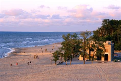Indiana Dunes A Perfect Lake Vacation For This Summer