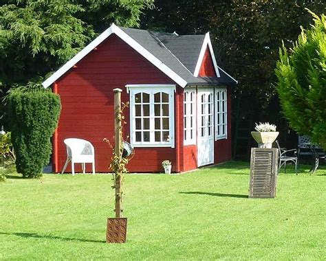 Sie suchen ein gartenhaus in schwedenrot? Schwedenrot: Das Lieblingsrot für das Gartenhaus