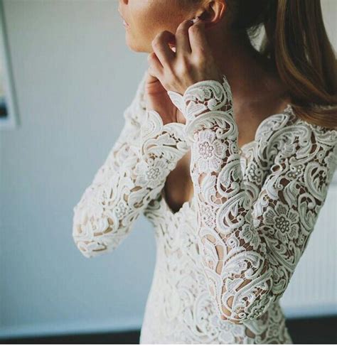Fαshiση Gαlαxy 98 ☯ Laces Wedding Dress